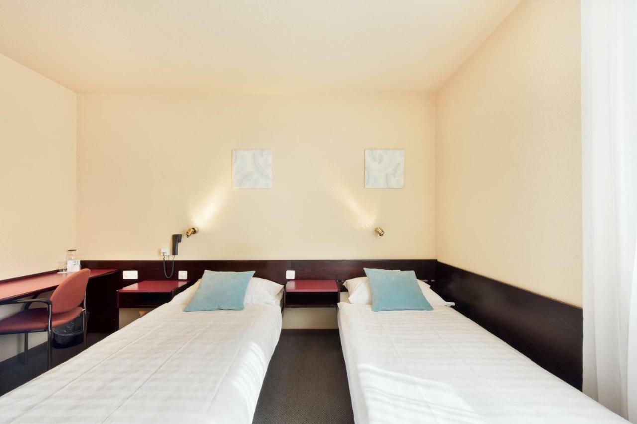 Hotel Des Mosaiques Orbe Esterno foto